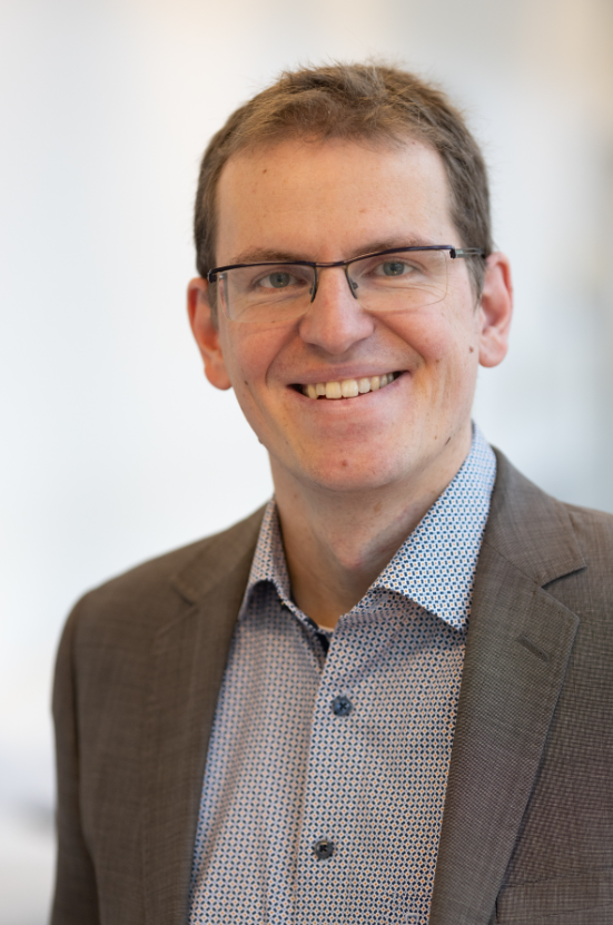 Dr. Thomas Ebert 